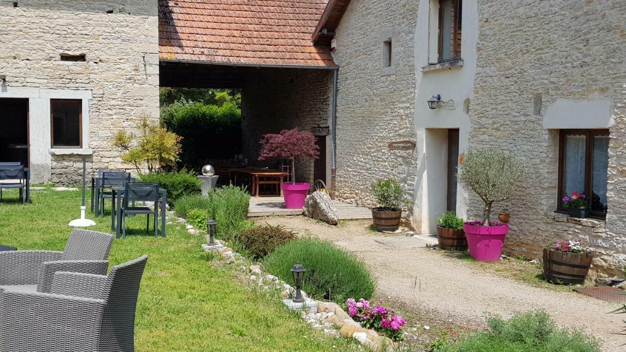 Auberge Du Vernay Charette  Εξωτερικό φωτογραφία
